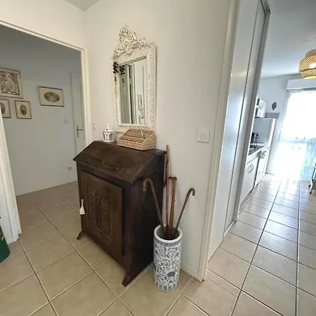 La Rochebardiere Apartment *