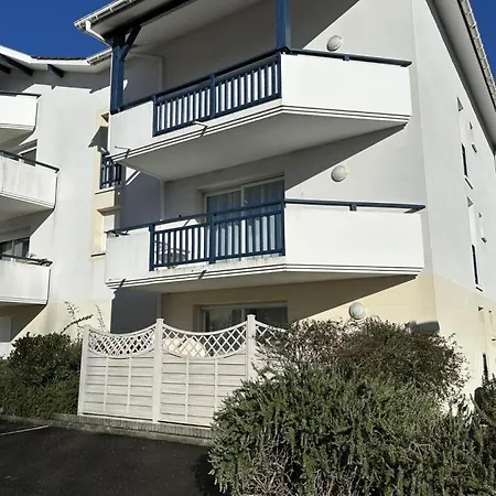 Apartment La Rochebardiere *